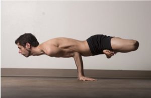 Beneficios del Yoga para incrementar la musculatura